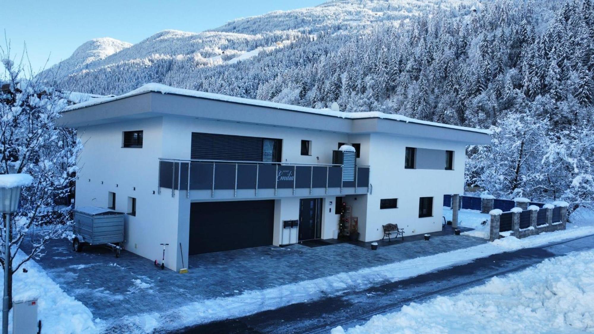 Apart Emilia Schönwies Exterior foto